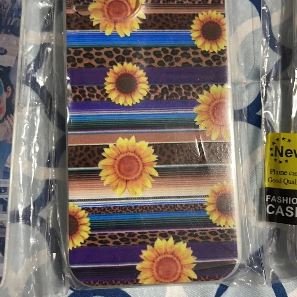 New set/5 silicone phone cases - iPhone 13